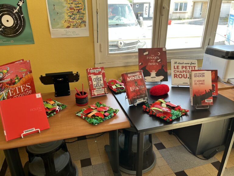 Lire la suite à propos de l’article Exposition colorée « Rouge »